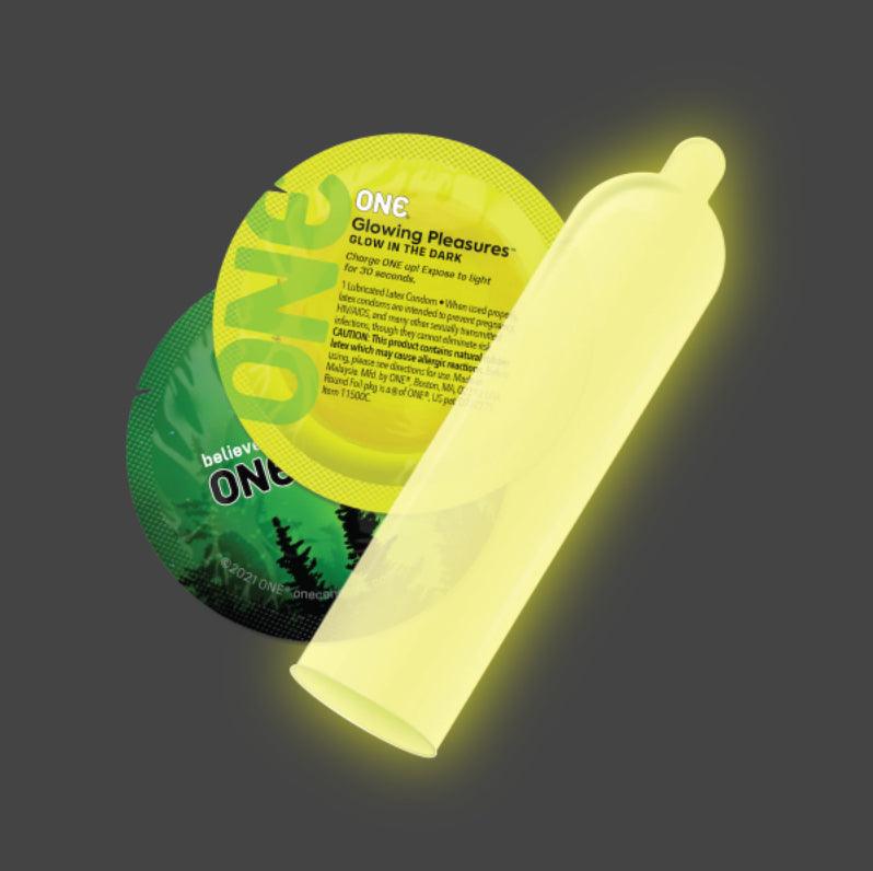 ONE Glowing Pleasures Condoms - Bulk - Smoosh